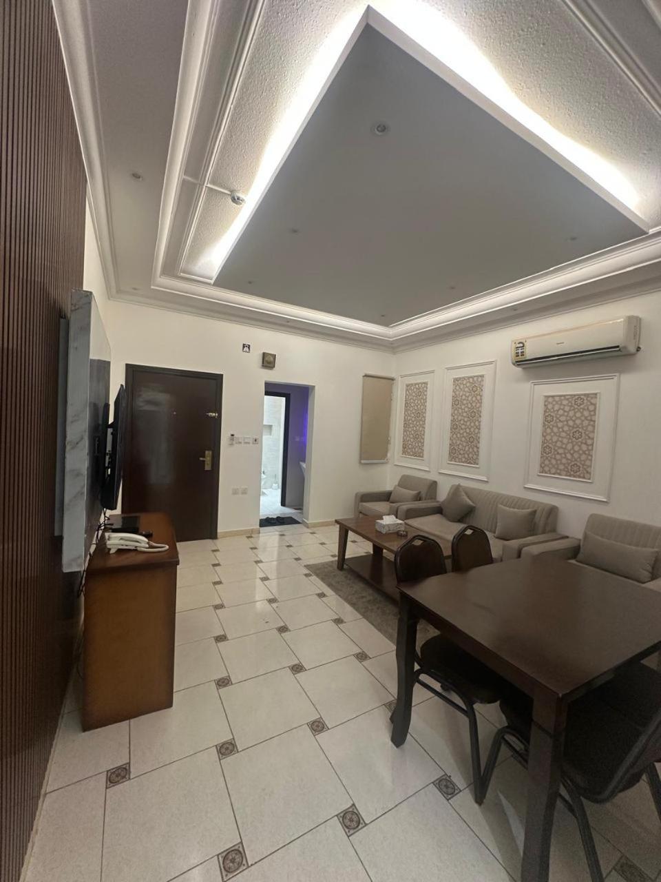 منازل المرجان للوحدات السكنية المفروشة Manzel Al Murjan Hotel Apartments リヤード エクステリア 写真