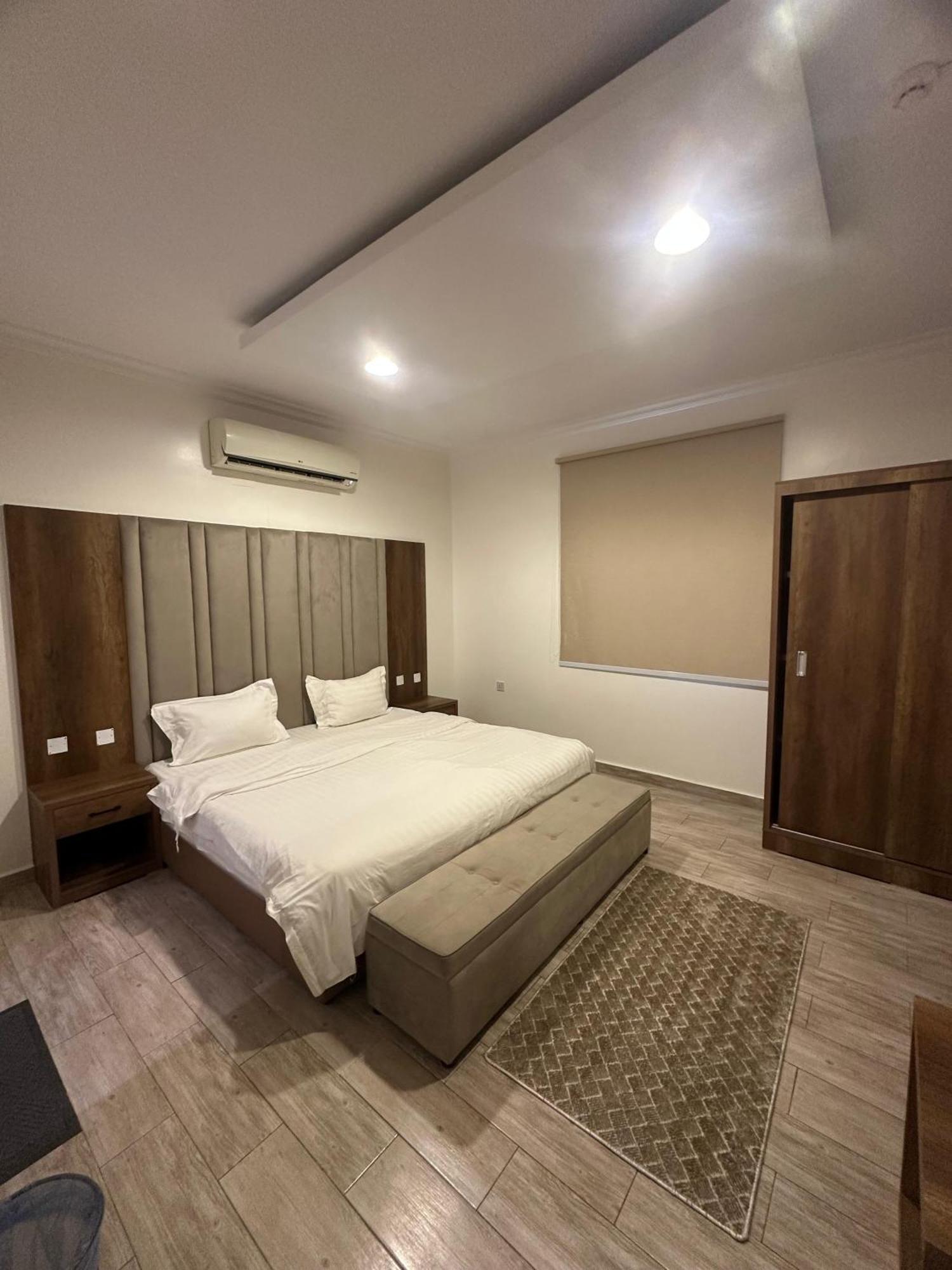 منازل المرجان للوحدات السكنية المفروشة Manzel Al Murjan Hotel Apartments リヤード エクステリア 写真