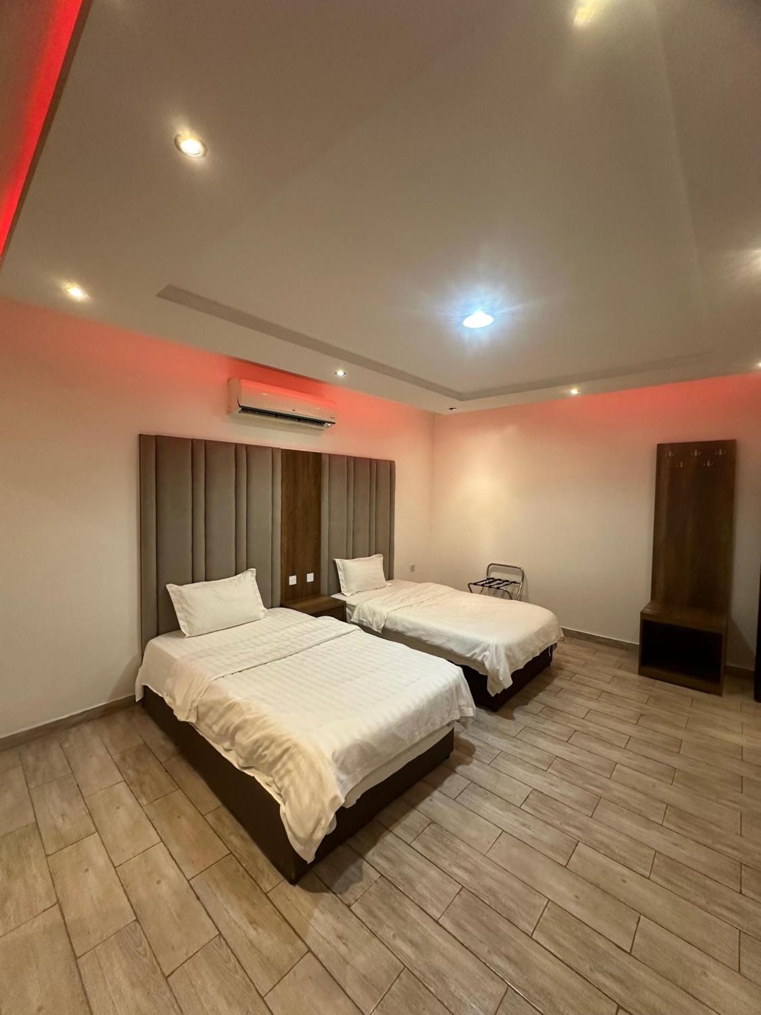 منازل المرجان للوحدات السكنية المفروشة Manzel Al Murjan Hotel Apartments リヤード エクステリア 写真